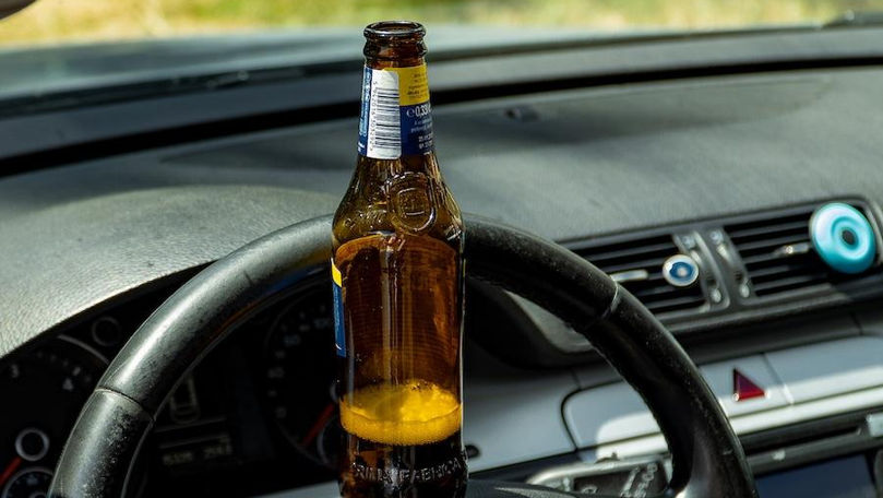 Un bărbat, condamnat la închisoare după ce a condus beat și fără permis