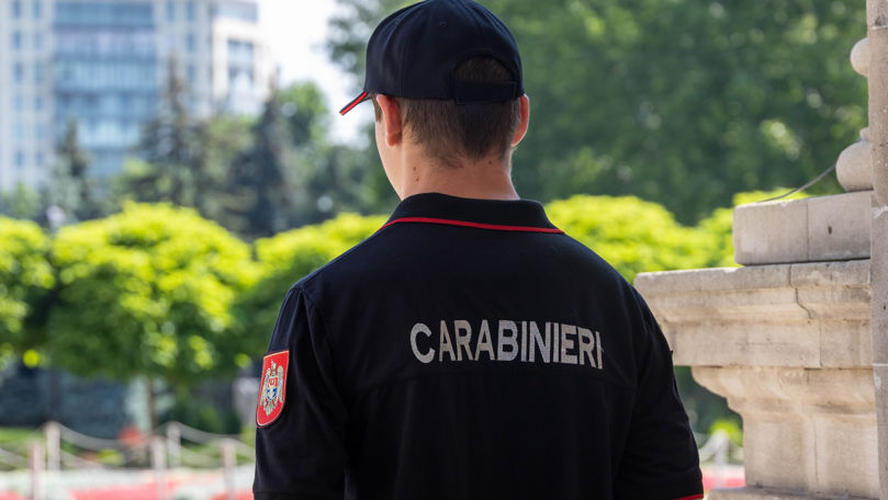 Ungheni: Un copil rătăcit, ajutat de carabinieri să ajungă în siguranță acasă
