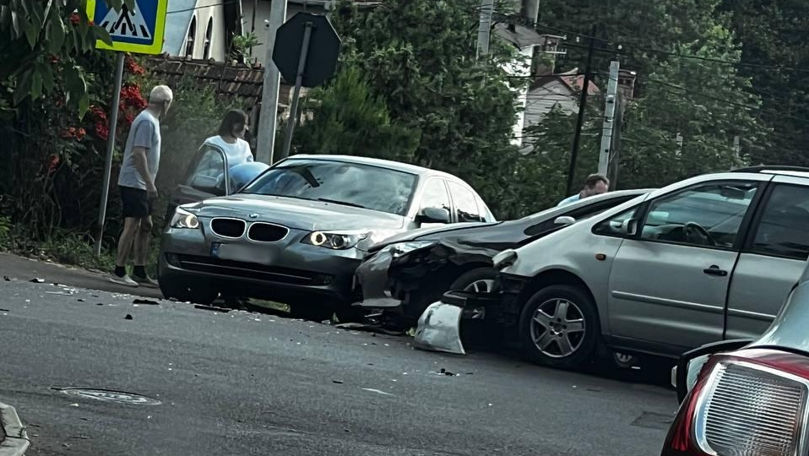 Accident în sectorul Buiucani: Patru automobile, implicate. Fără victime