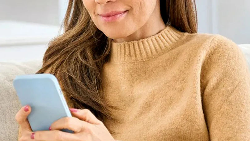 Dependența de telefon poate duce la afecțiuni grave