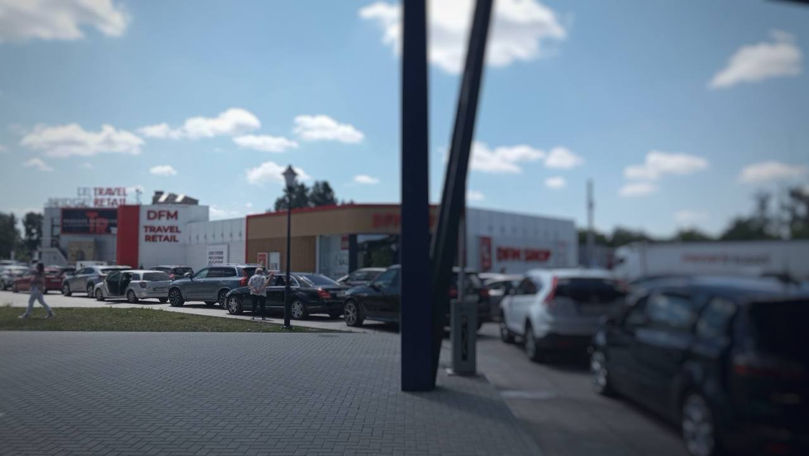 Cozi la PTF Sculeni. Călătorii sunt îndemnați să aleagă alte puncte