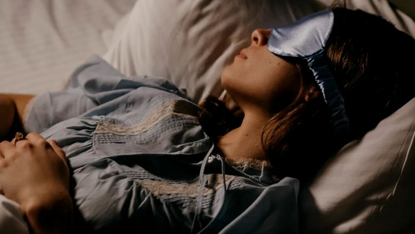 De cât somn ai nevoie pentru a îmbătrâni sănătos? Concluziile cercetătorilor