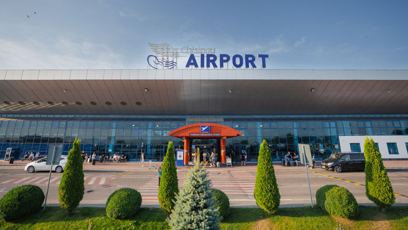Tentativă de transport ilegal de medicamente, dejucată la Aeroportul Chișinău