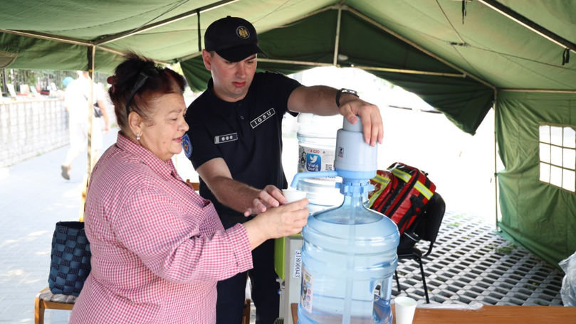 Caniculă în Moldova: IGSU a distribuit circa 1.300 de litri de apă într-o singură zi