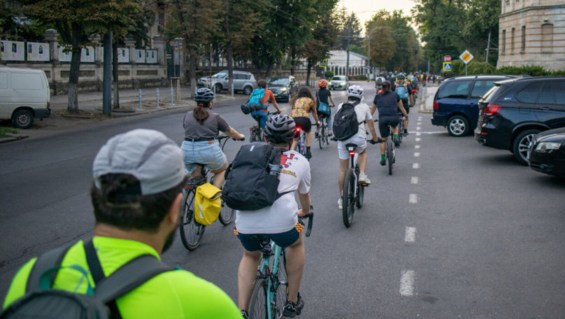 Studiu: 96% dintre locuitorii consultați ar folosi bicicleta dacă în Chișinău ar exista piste